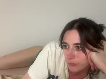 Naomi_____