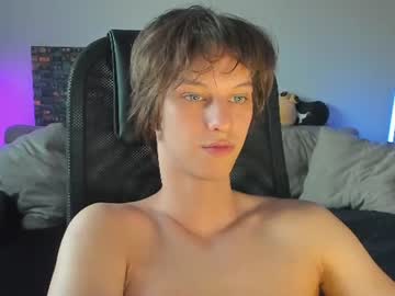 Michael -> Stream everyday