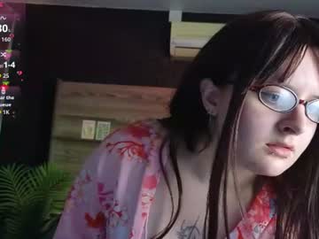 lily_peachy