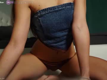 Moniсa ❤️ (Help me get 100 thumbs up)