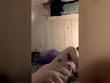 Loveez2eatPUSSY