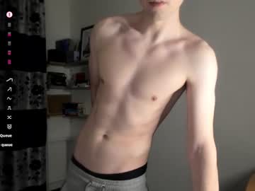 Andy (not a twink anymore I guess - I can't change the nickname though)